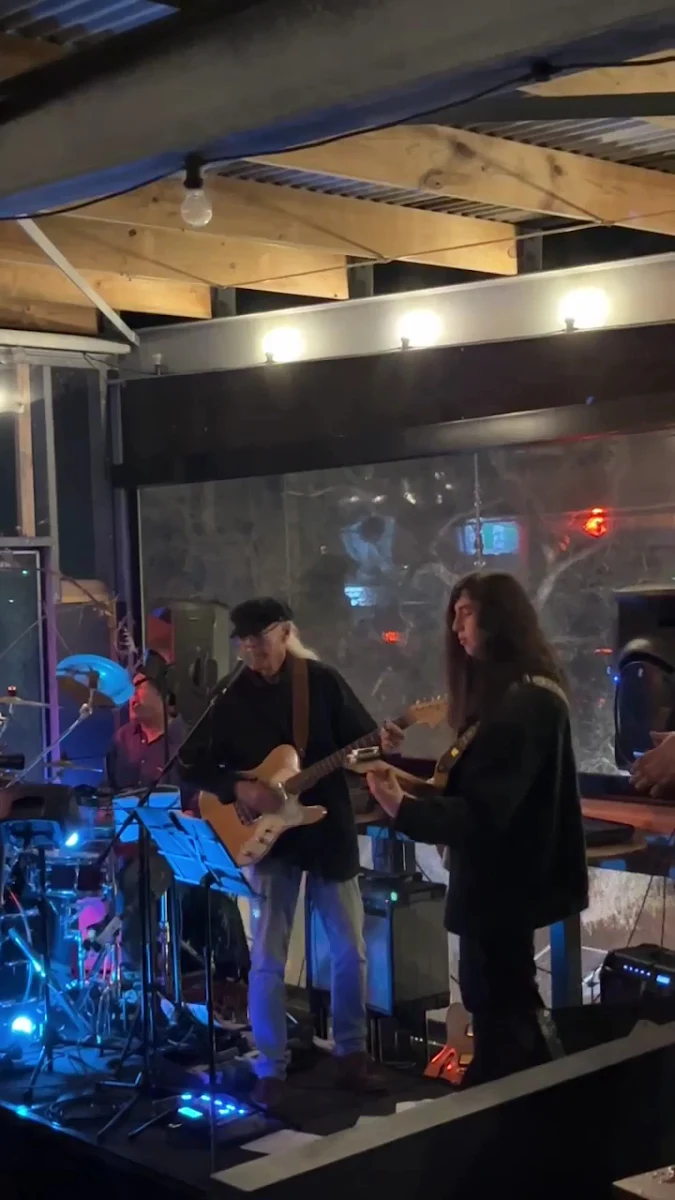 Vibe, The Boundary Pub