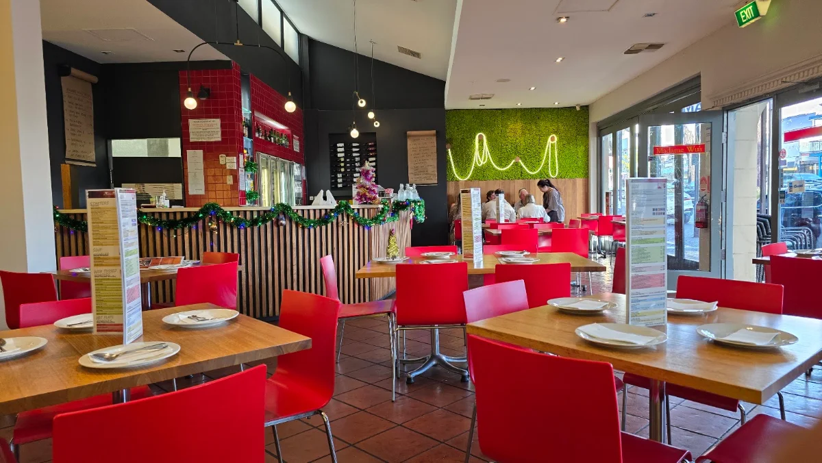 Vibe, Madame Wu's Noodle Bar