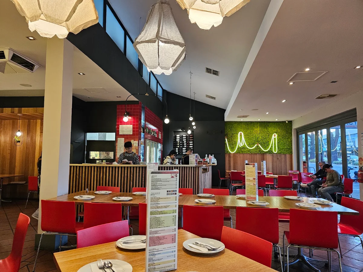 Vibe, Madame Wu's Noodle Bar