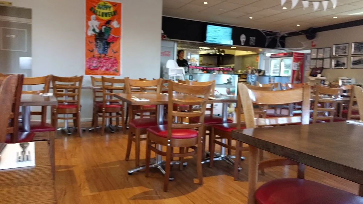 Vibe, La Porchetta | Best Italian Restaurant in Ivanhoe