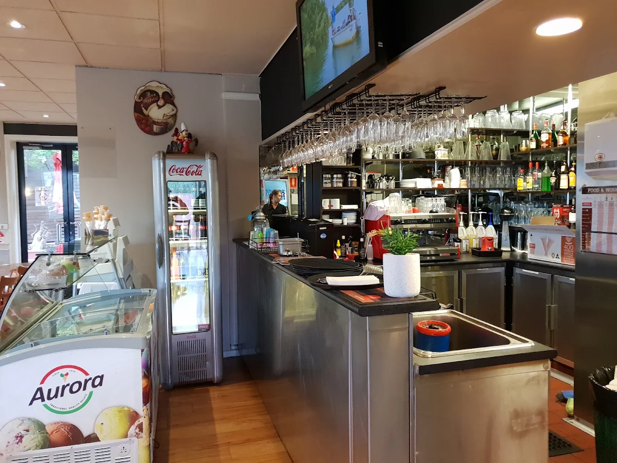 Vibe, La Porchetta | Best Italian Restaurant in Ivanhoe