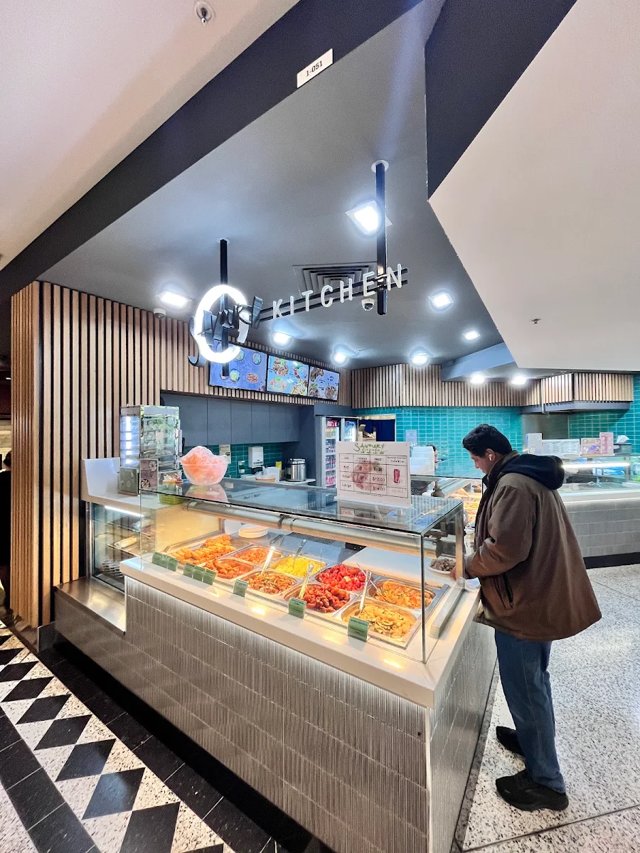 Vibe, Savoury Kitchen