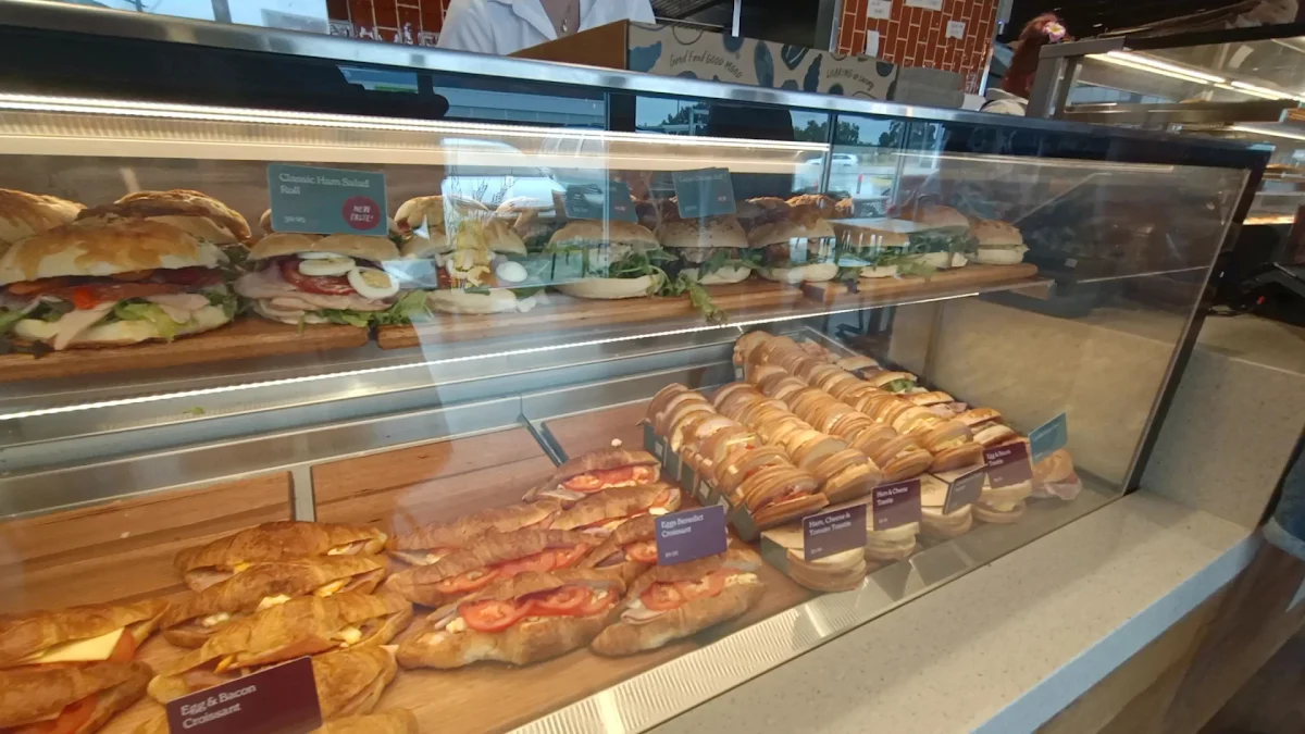 Vibe, Banjo’s Bakery Café – Townsville West End (Drive Thru)