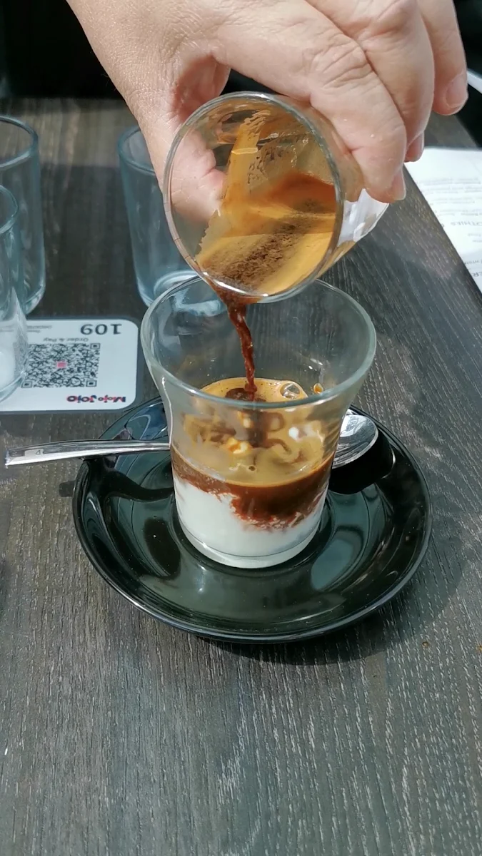 Food & drink, MJ Mojo Jojo | Modern Cafe Docklands