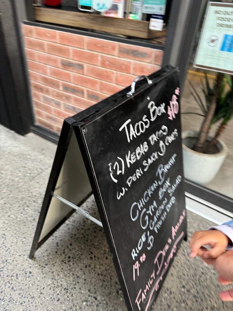 Menu, Sahara Street Food