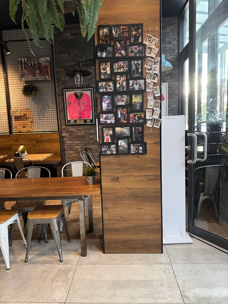 Vibe, Sahara Street Food
