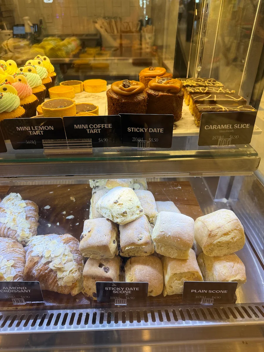 Vibe, The Coffee Club Café - Mirrabooka