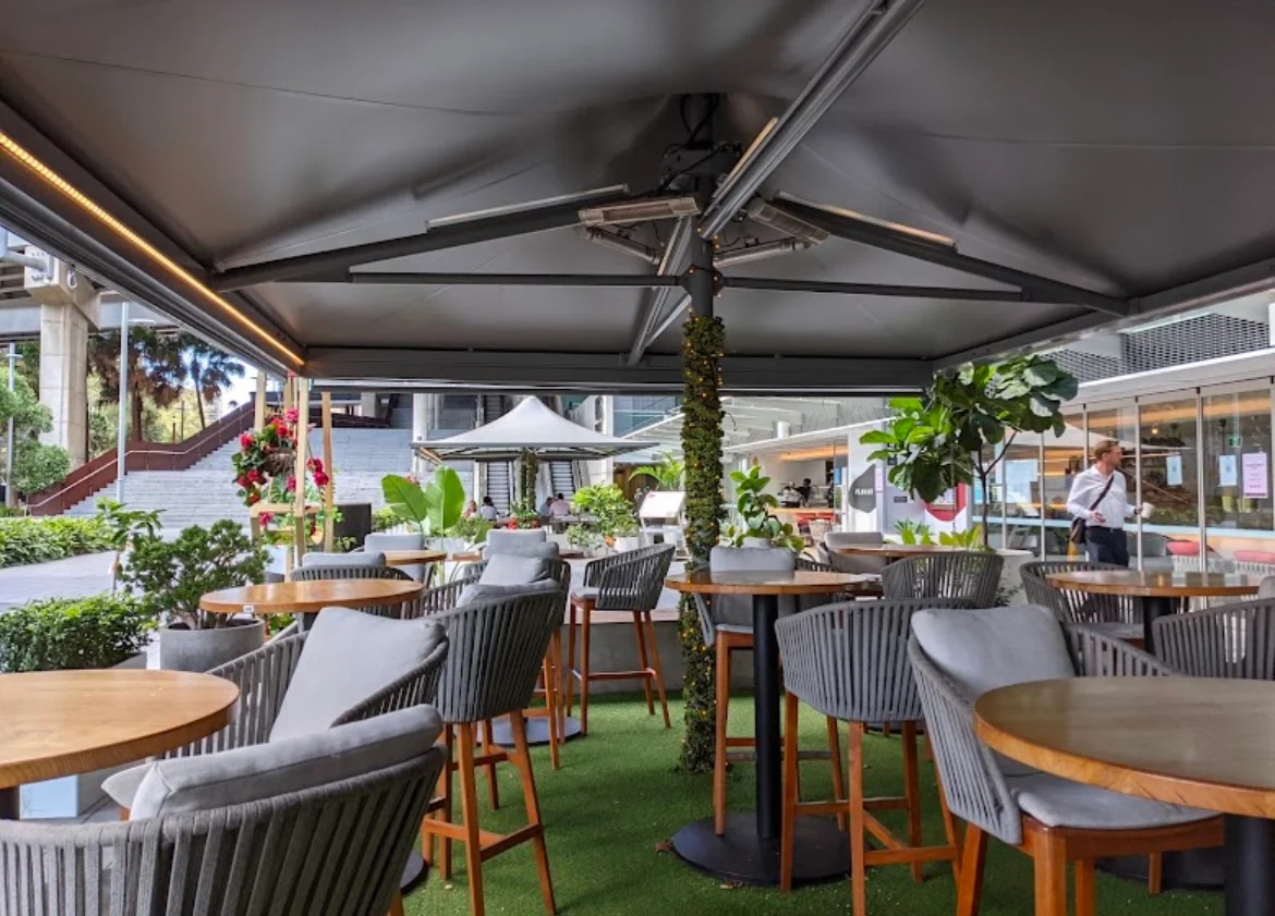 Vibe, Planar Restaurant