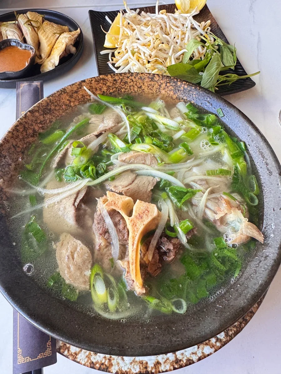 Food & drink, GIA Cafe & Restaurant