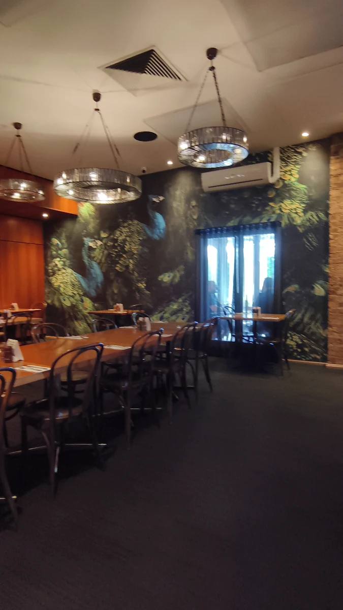 Vibe, Dandenong Pavilion