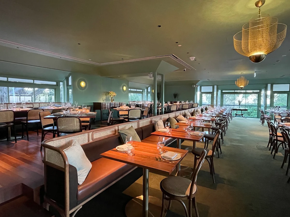Vibe, The Summit Restaurant & Bar