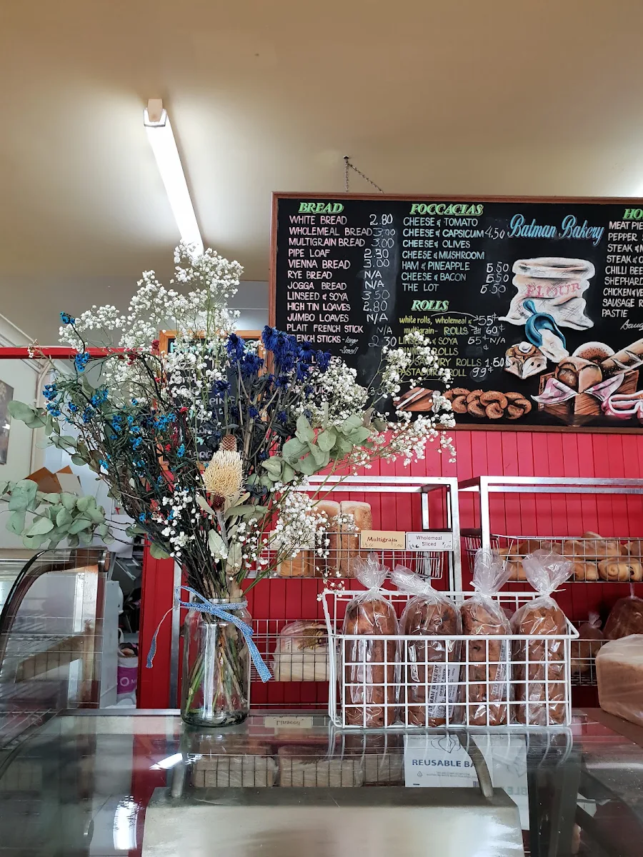 Menu, Batman Bakery