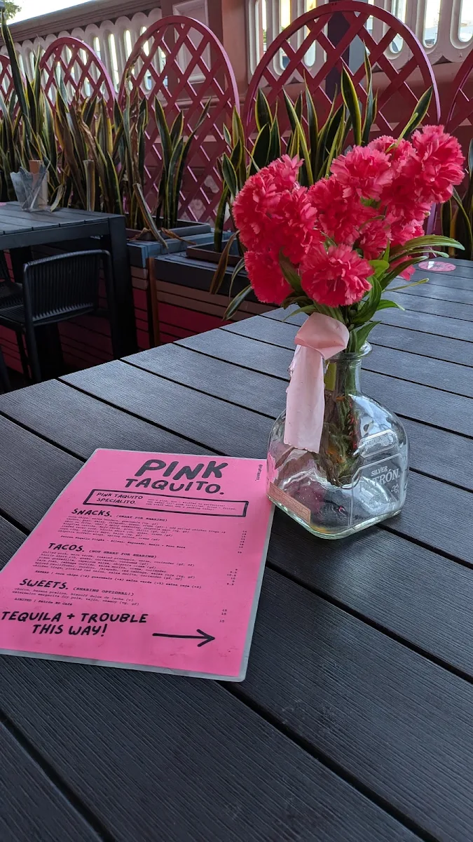 Menu, Pink Taquito
