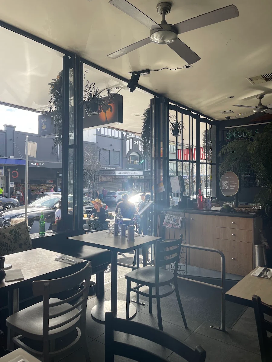 Vibe, Tropicana Cafe