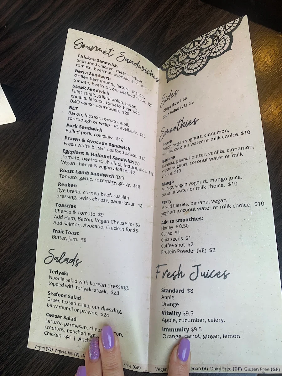 Menu, Cafe Johalia