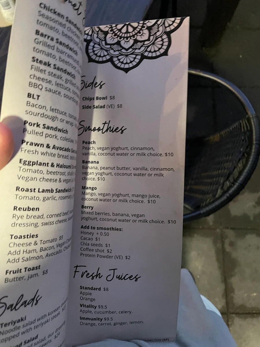 Menu, Cafe Johalia