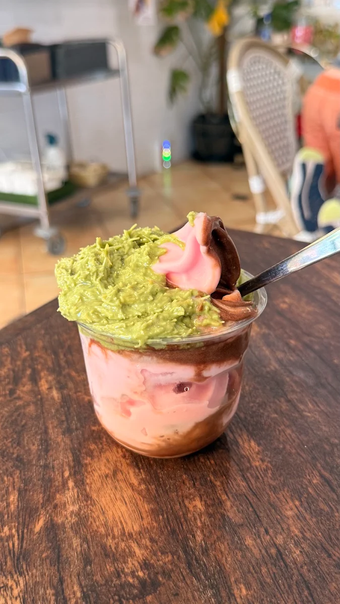 Food & drink, Goji Granola Bar & Cafe