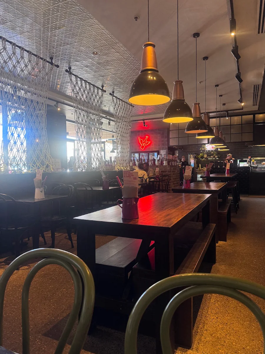 Vibe, Grill'd Burgers - Westfield Sydney