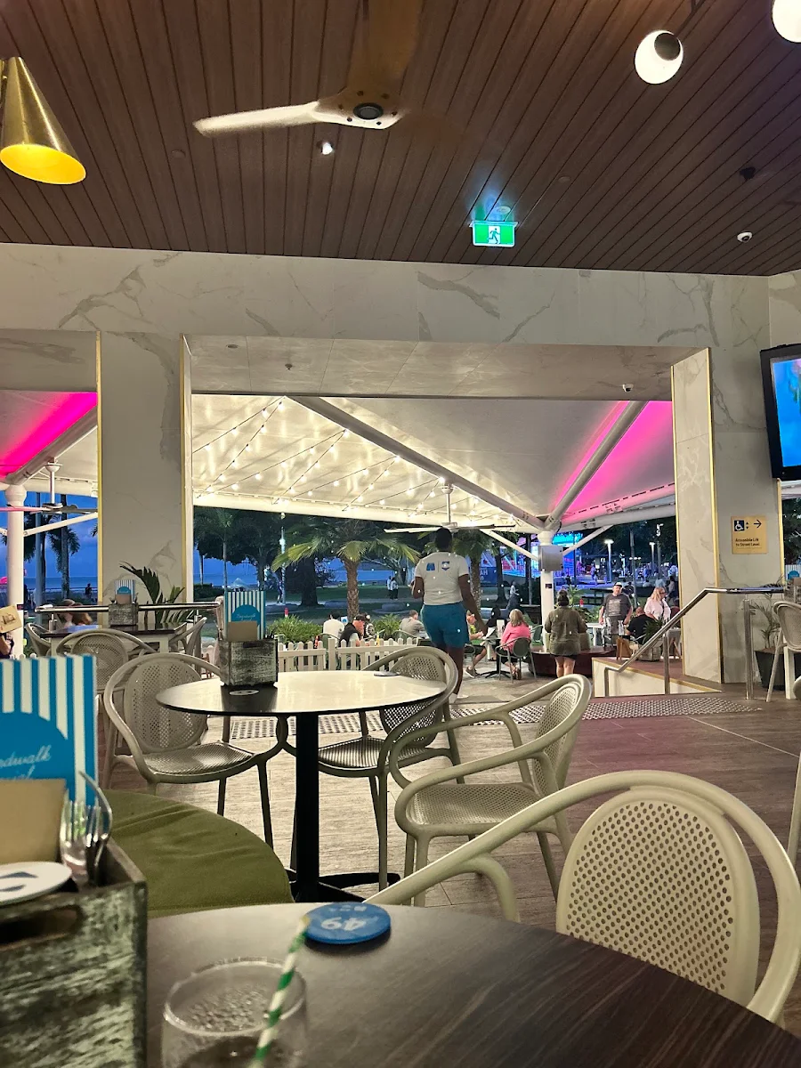 Vibe, Boardwalk Social by Crystalbrook