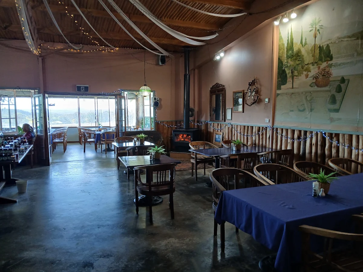 Vibe, Blue Pot Pantry & Cafe