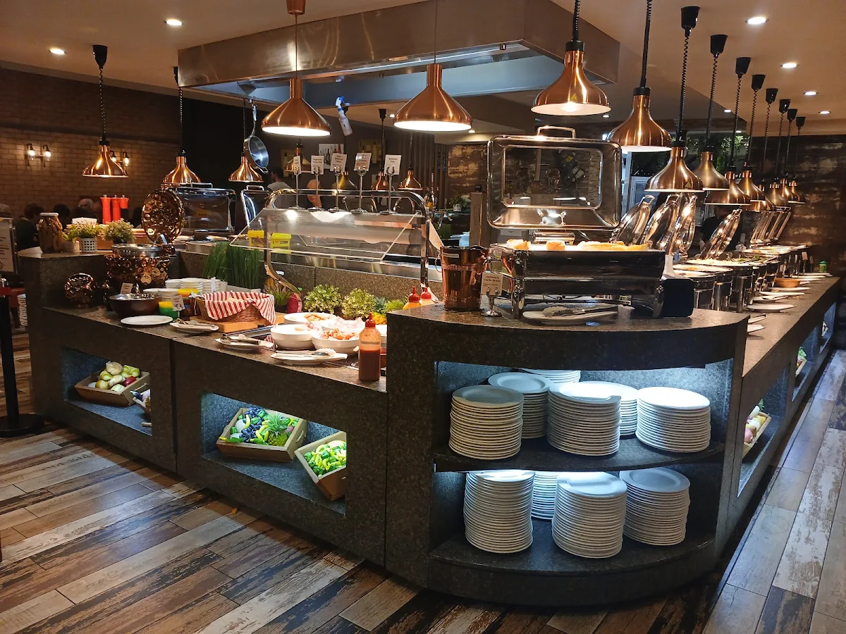 Vibe, Jayliano's Strathpine