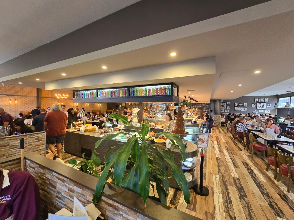 Vibe, Jayliano's Strathpine