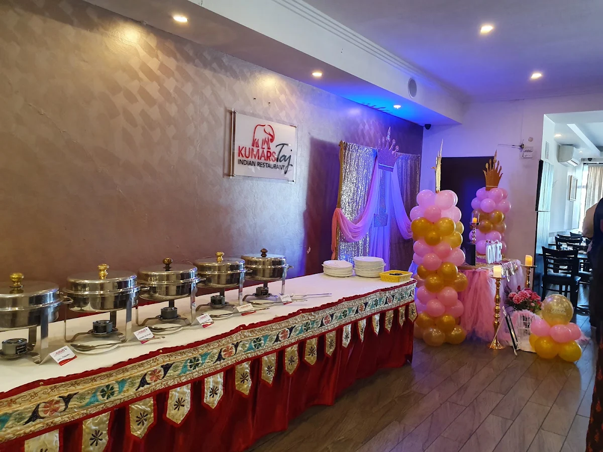Vibe, Kumars Taj
