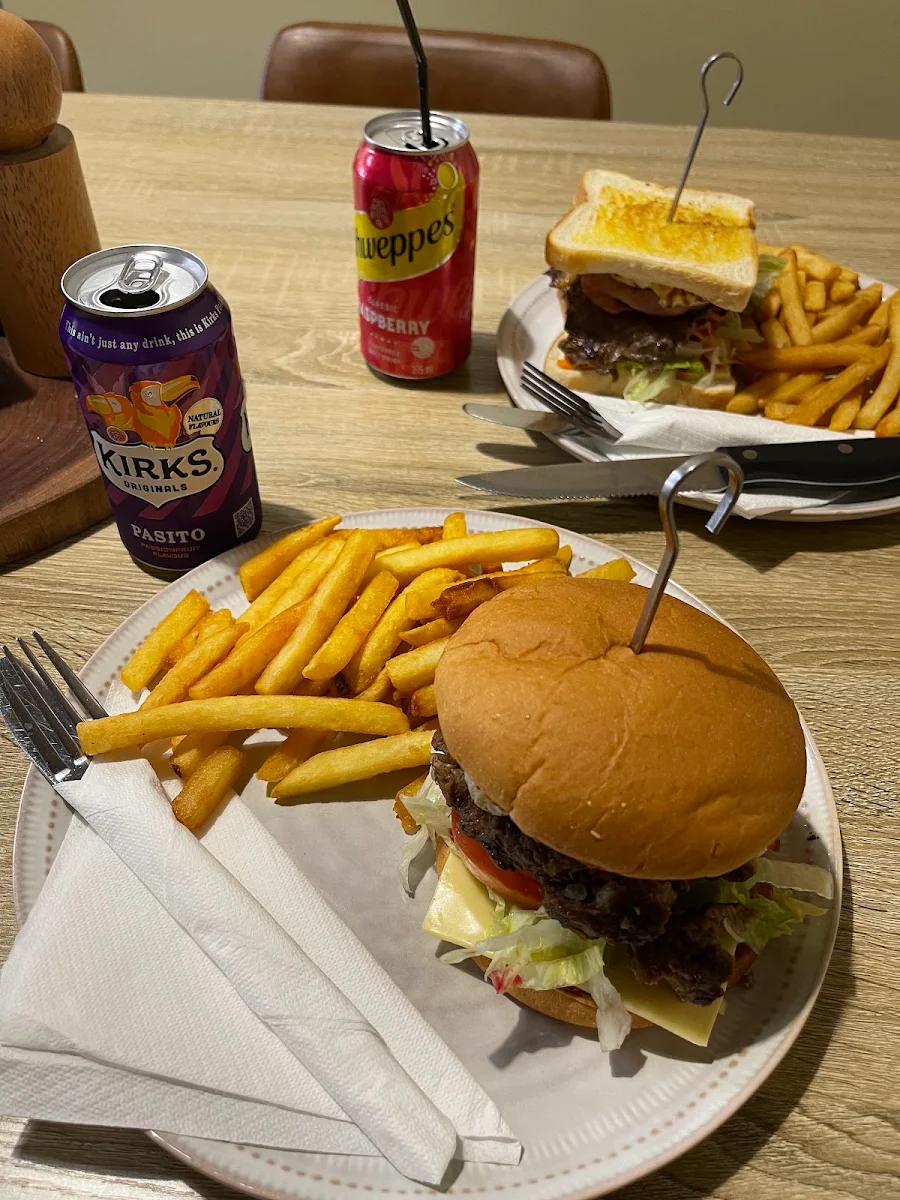Food & drink, Duck in & Dine
