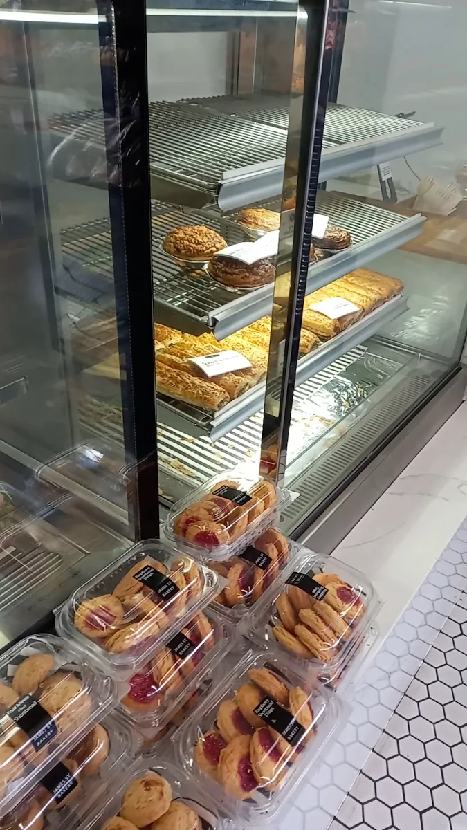 Vibe, James St Bakery