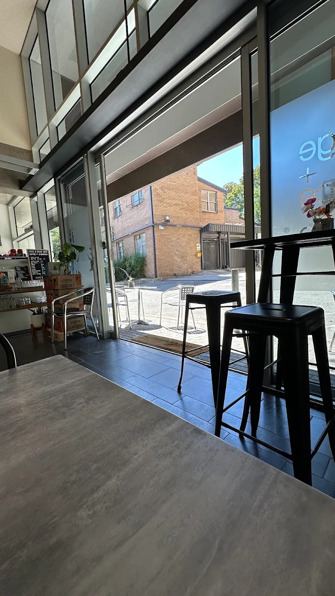Vibe, Sage + Grace Cafe
