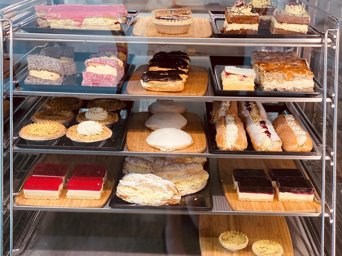 Vibe, Routley's Bakery