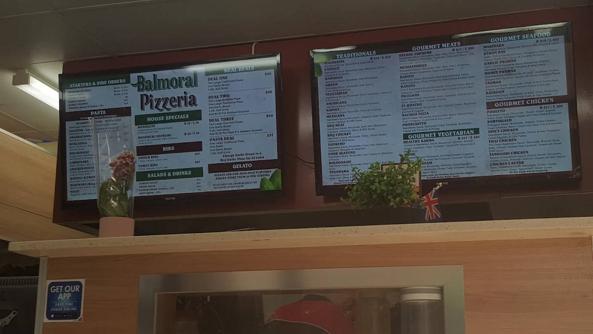 Menu, Balmoral Pizzeria