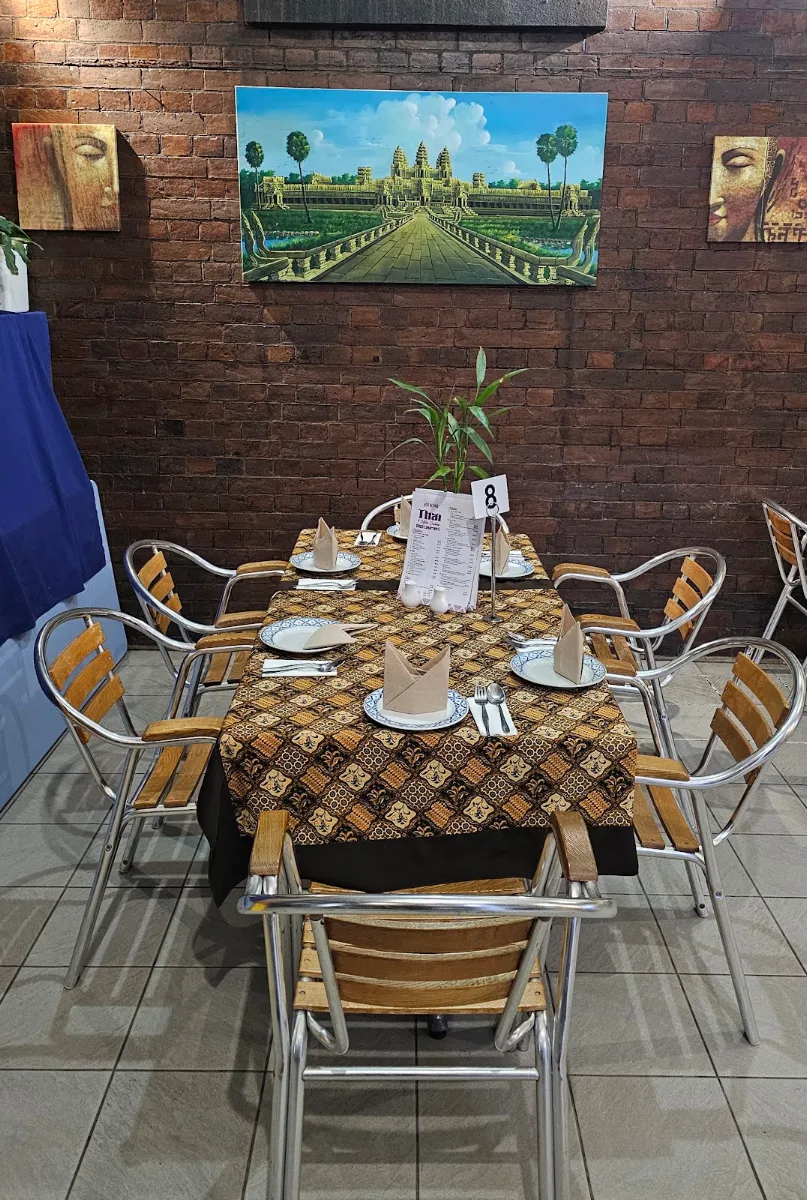 Vibe, Mr Ken's Thai And More Cuisine Restaurant