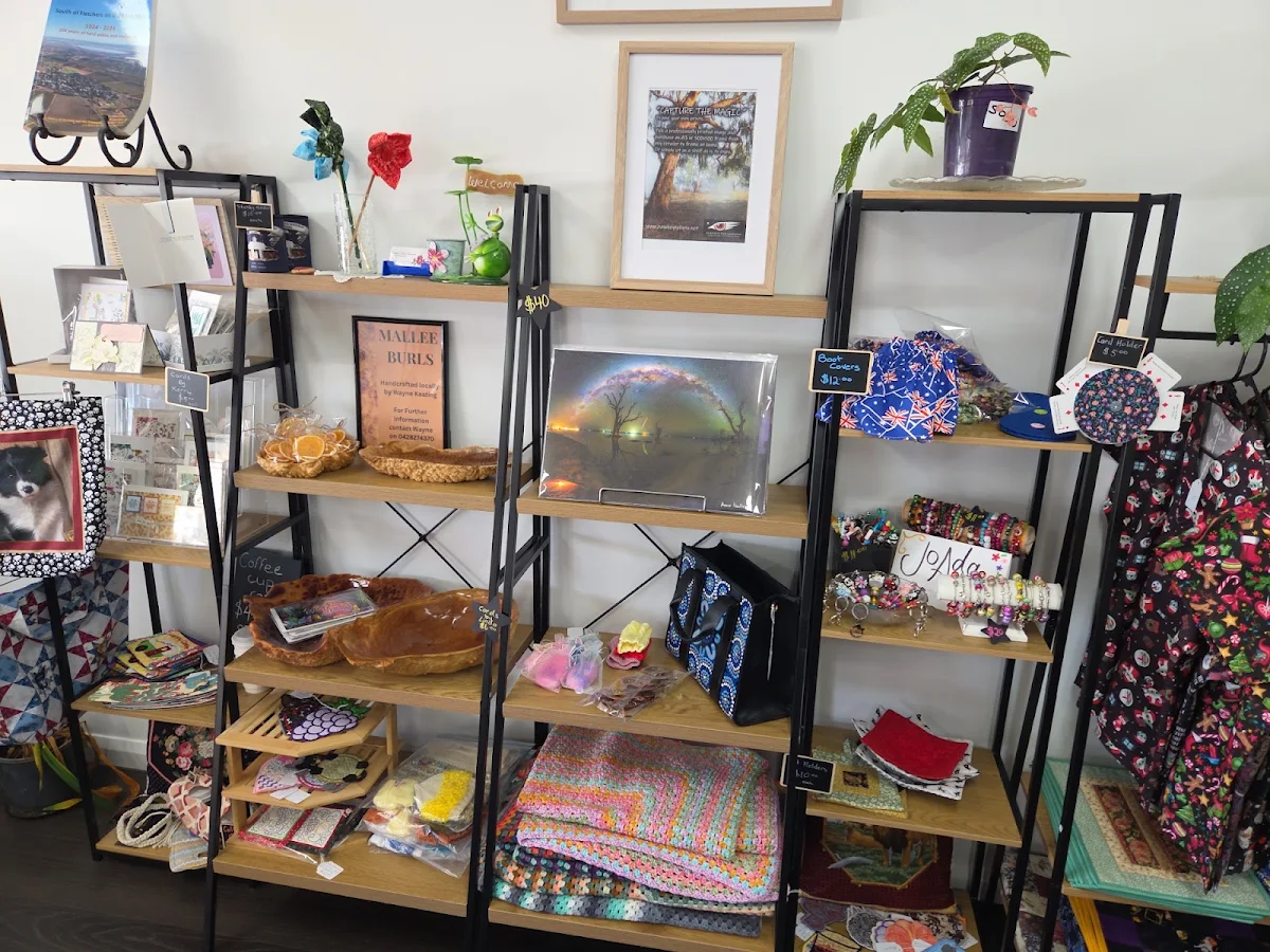 Vibe, Coomealla Grown & Sewn