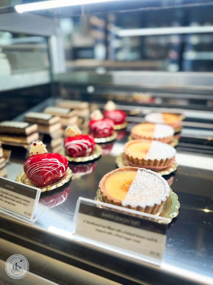 Food & drink, Brunetti Classico Boutique Coburg