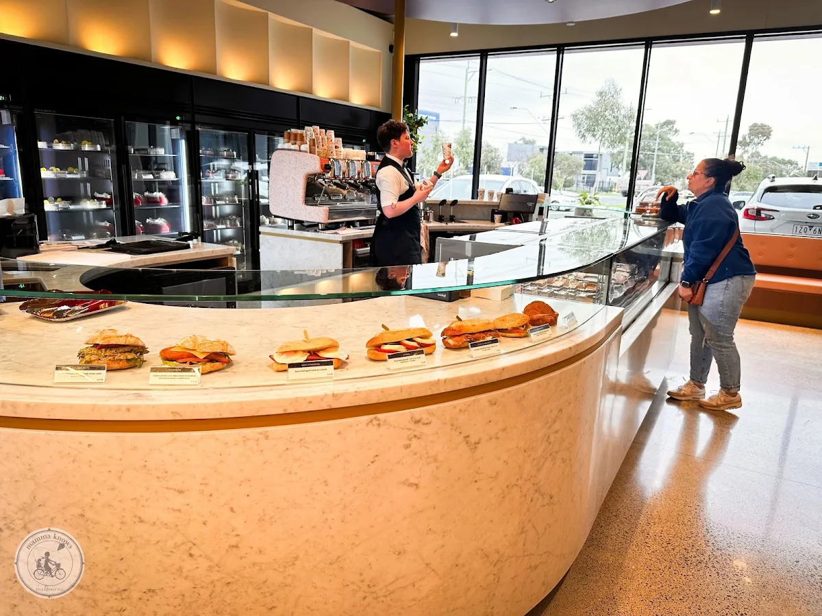 Vibe, Brunetti Classico Boutique Coburg