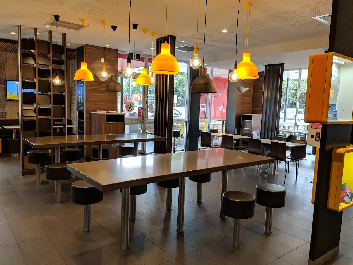 Vibe, McDonald's Industrial Drive Mayfield