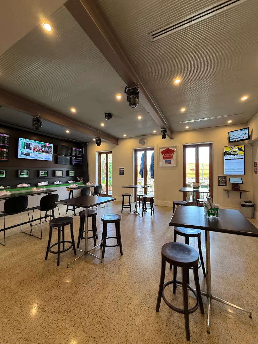 Vibe, The Barker Hotel