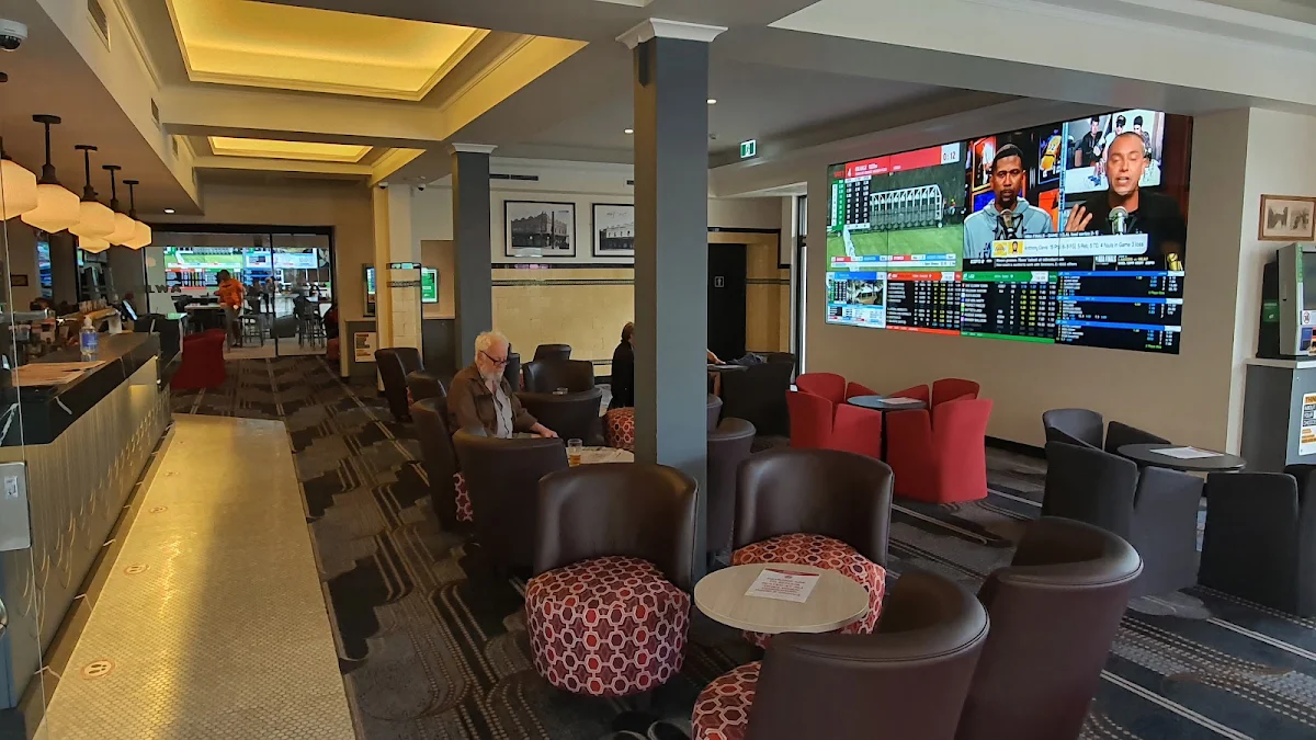 Vibe, Railway Hotel Lidcombe
