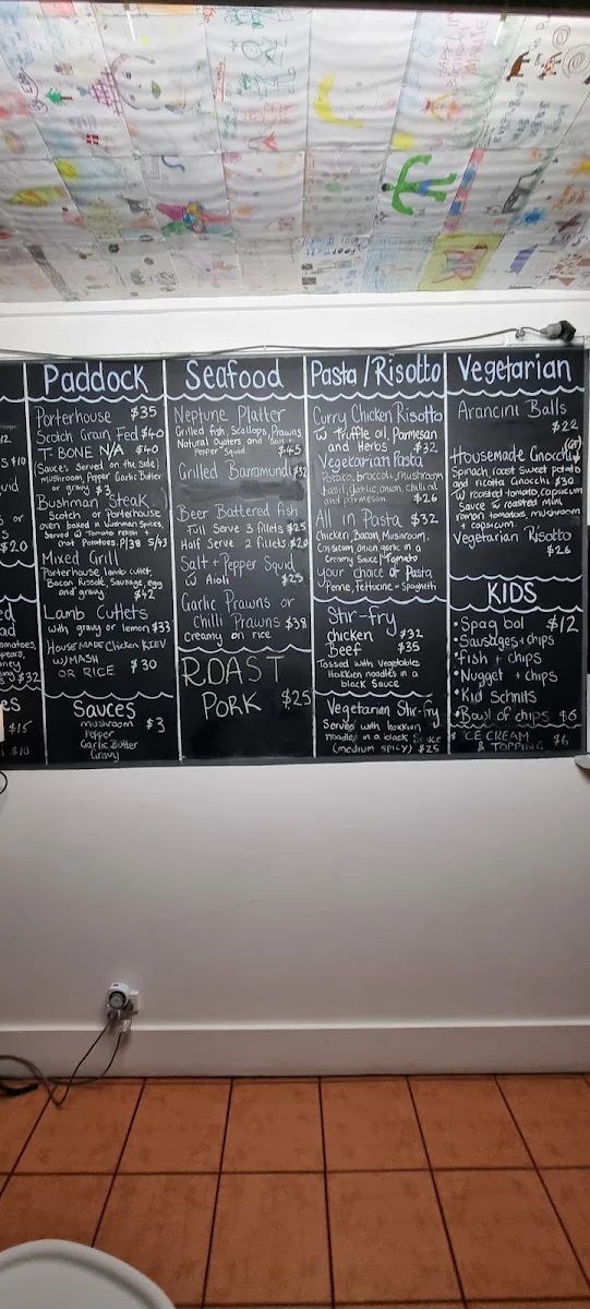 Menu, Commercial Hotel Heathcote