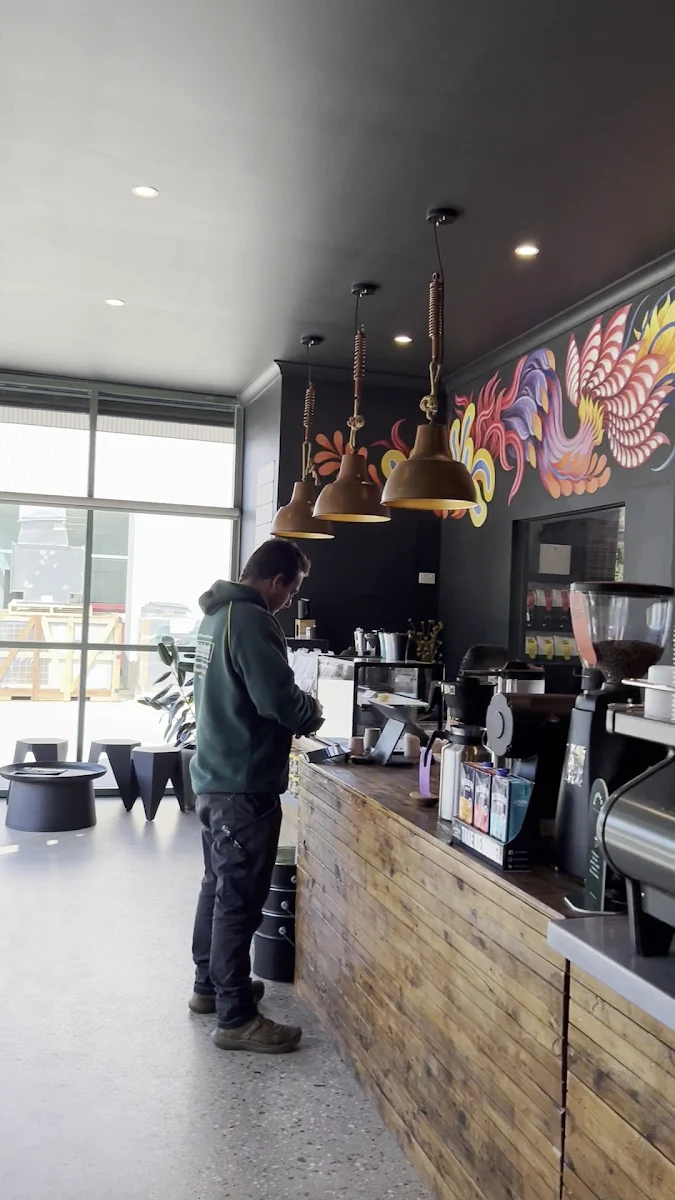 Vibe, Platform 9 Coffee Roasters