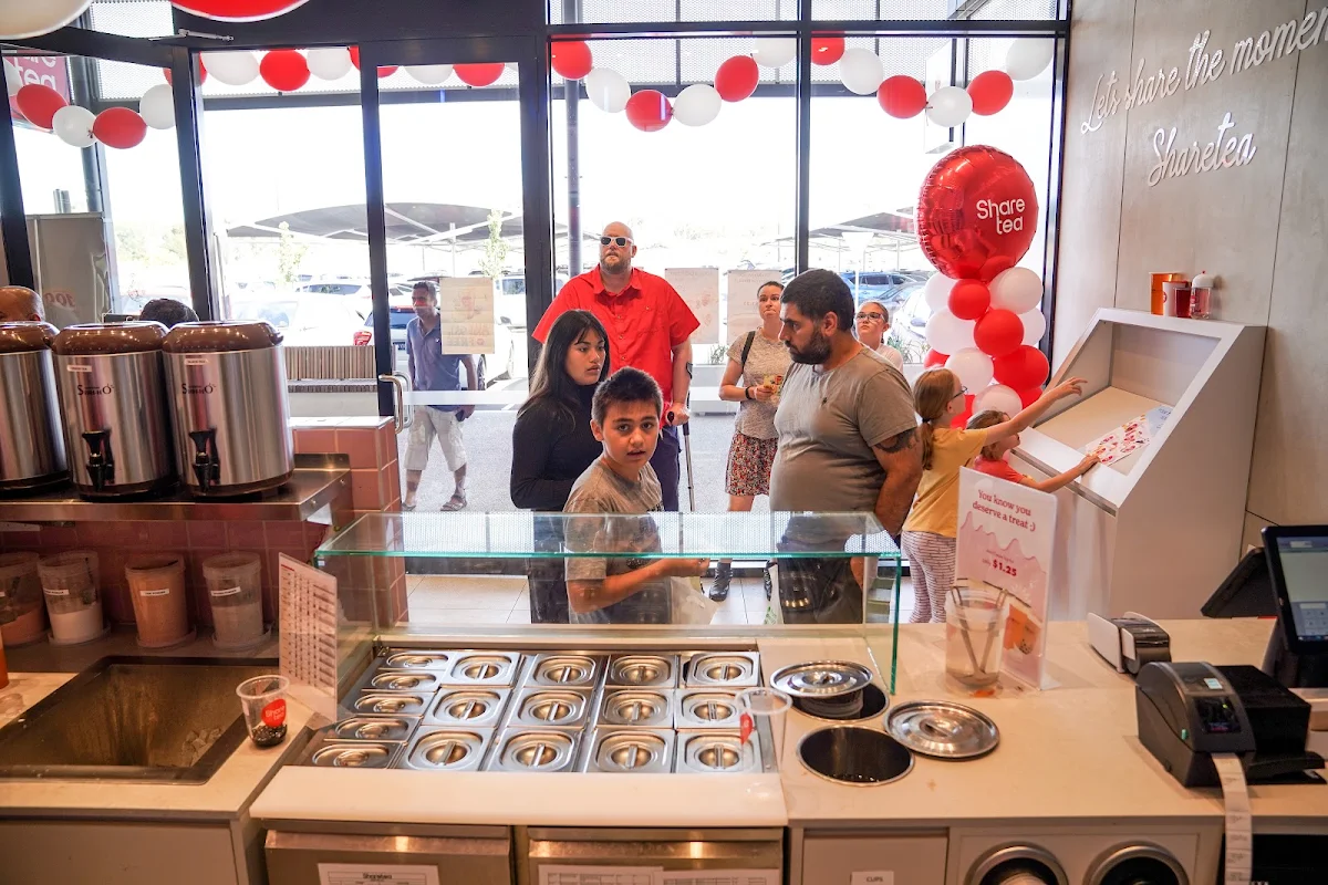 Vibe, Sharetea Mernda