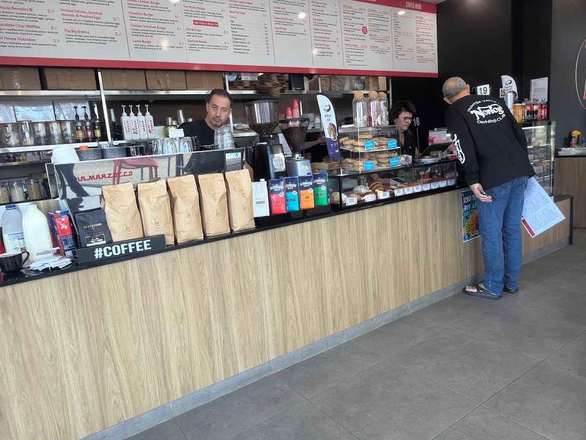 Vibe, HitCafe Meadowbrook