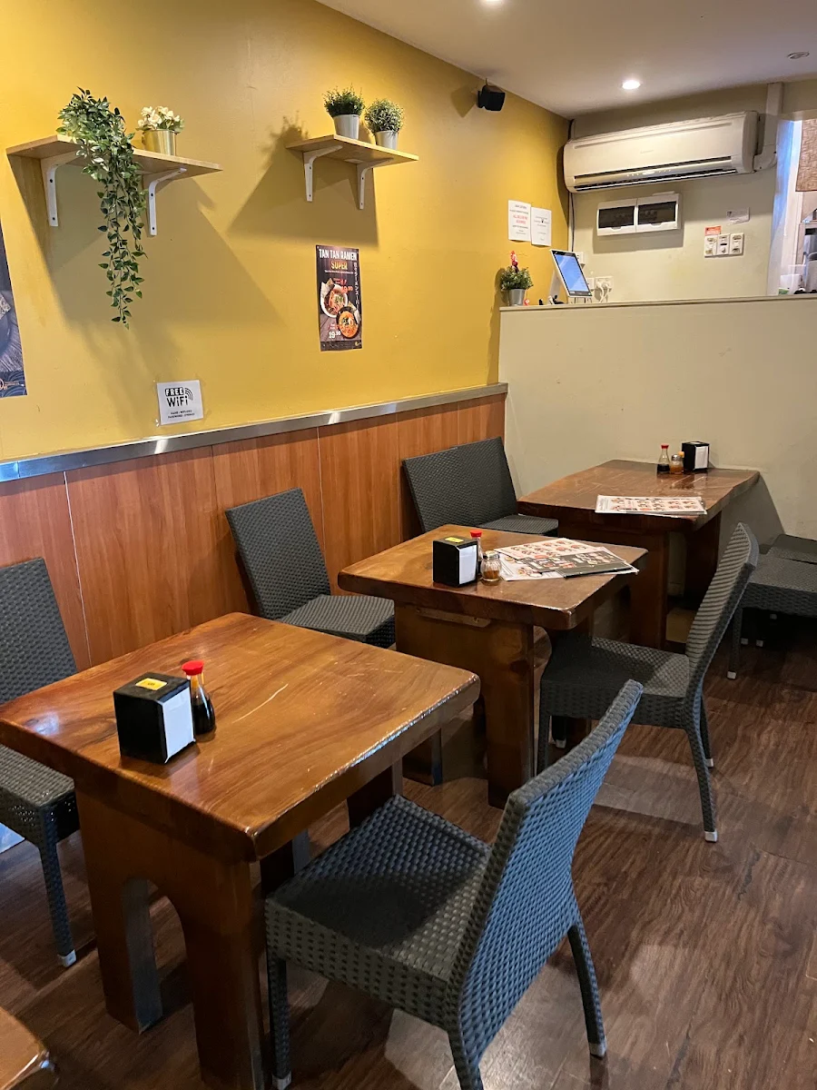 Vibe, Manmaruya Hurstville