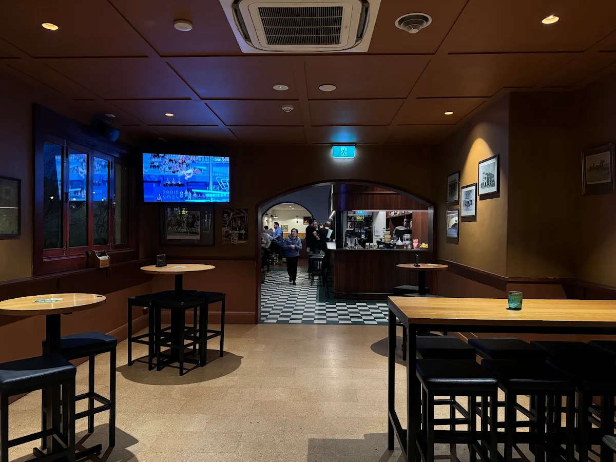 Vibe, Bridge Hotel Werribee