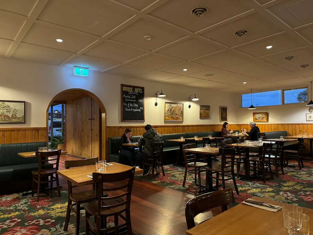 Vibe, Bridge Hotel Werribee