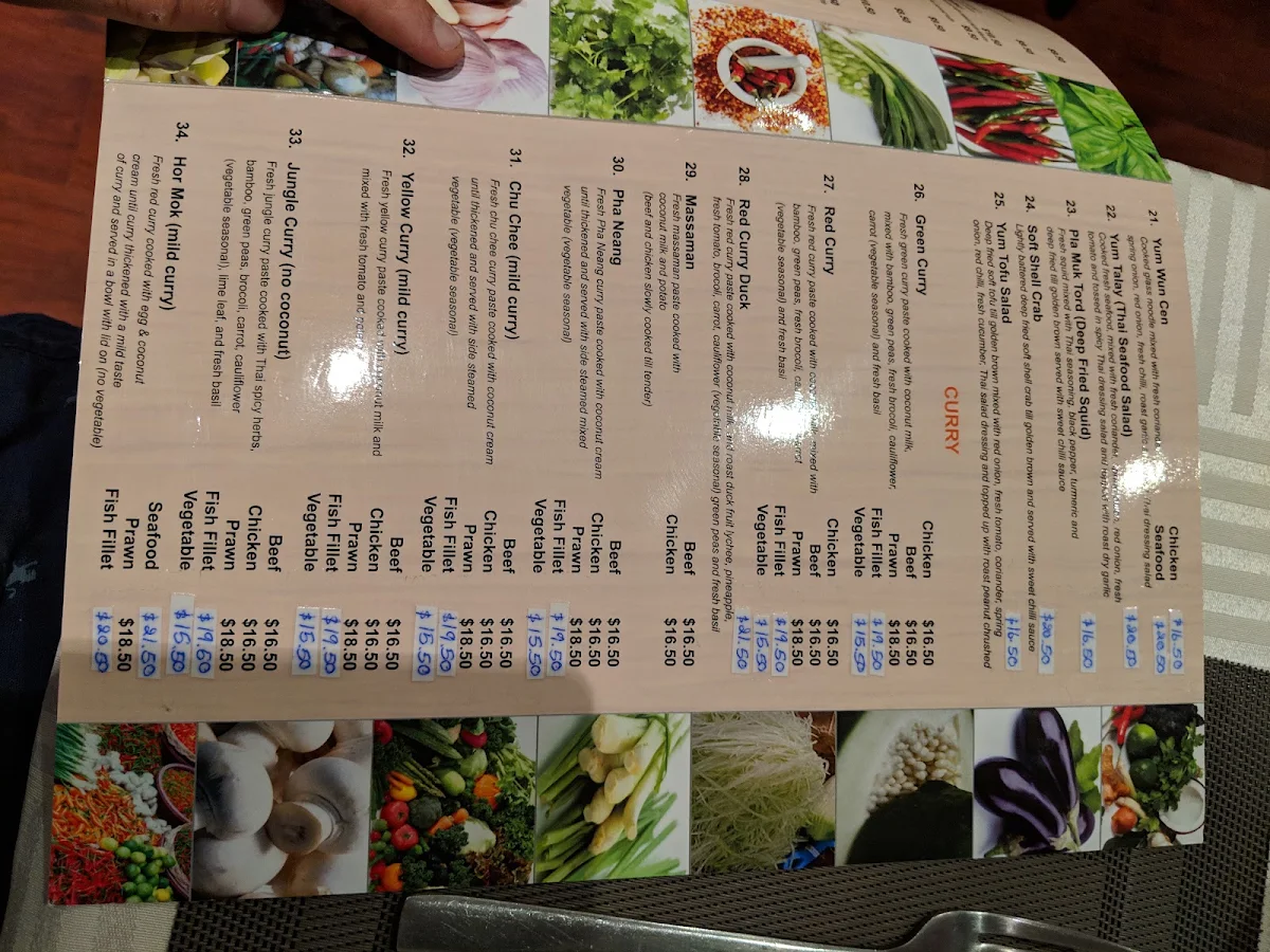 Menu, Suwan Thai Restaurant
