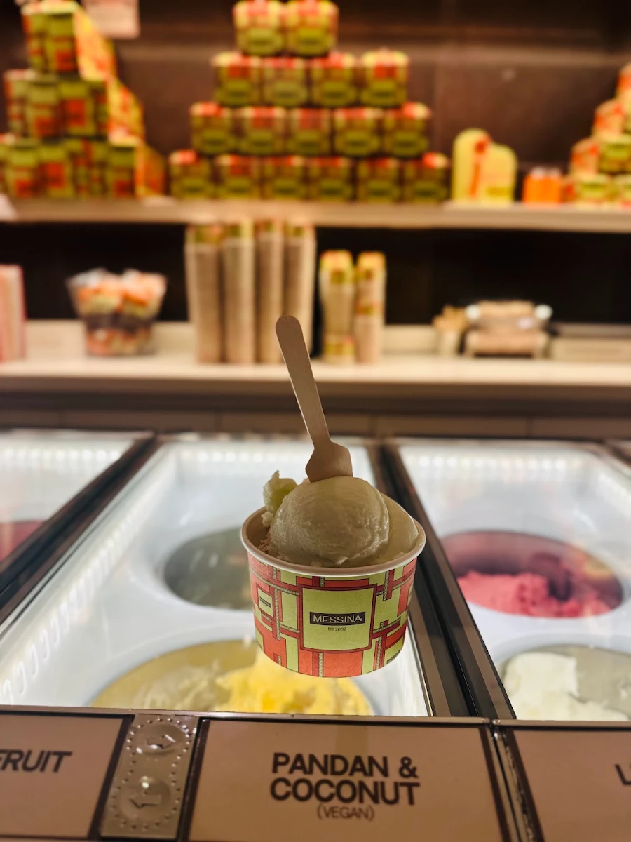 Vibe, Gelato Messina Surry Hills