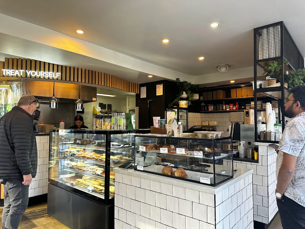 Vibe, Denmark Hill Kafe