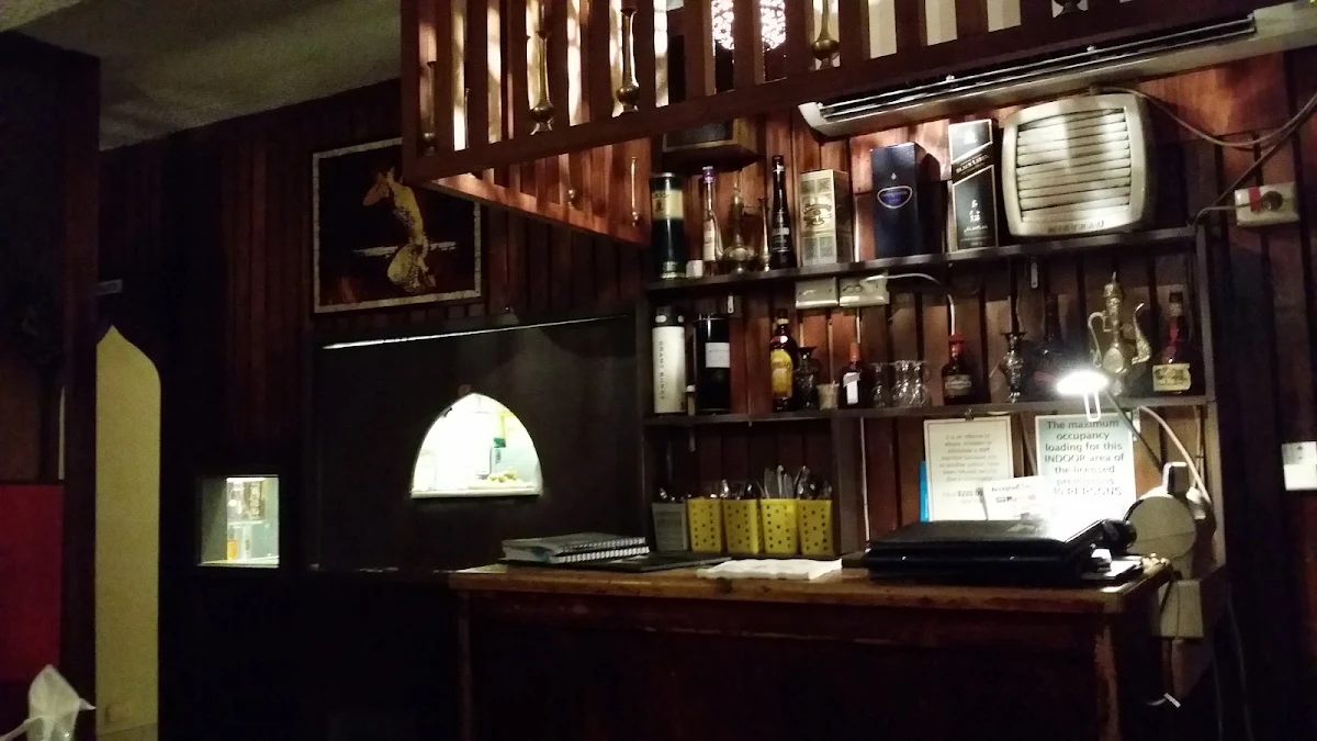 Vibe, Taj Mahal Indian Restaurant